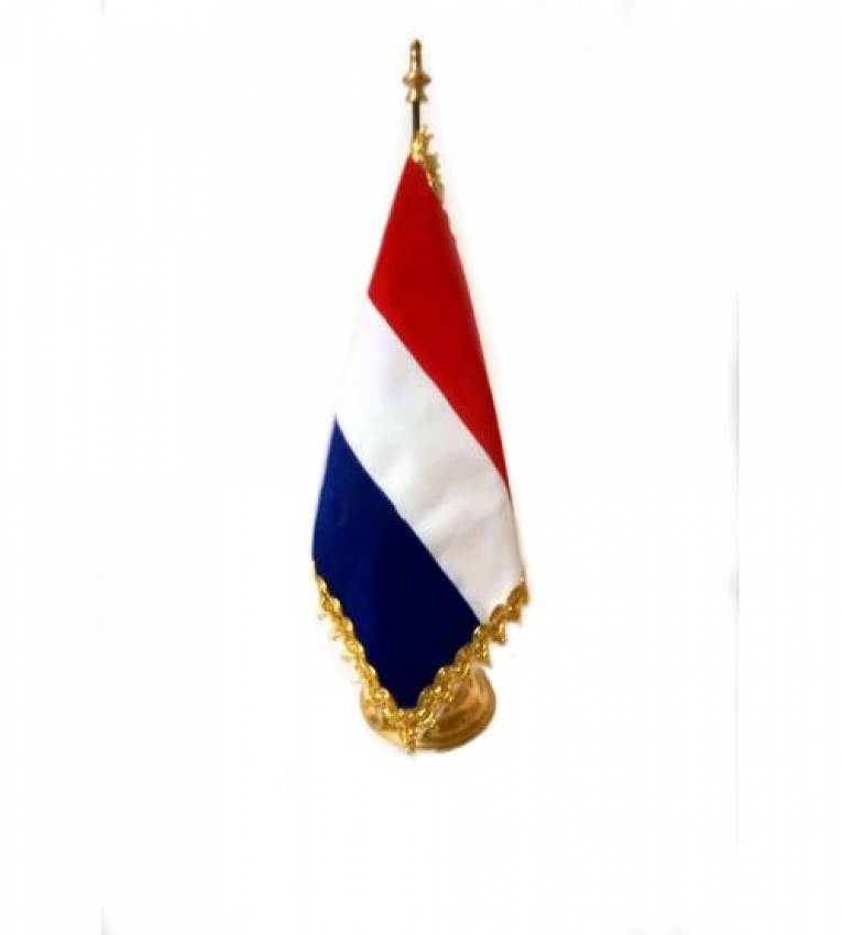 Le drapeau hollande  ajoute un bel éclat à votre bureau